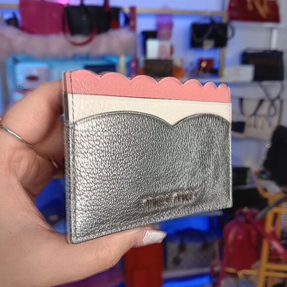 New in Box Miu Miu Silver Pink Leather Card Holder Wallet - Picture 3 of 11